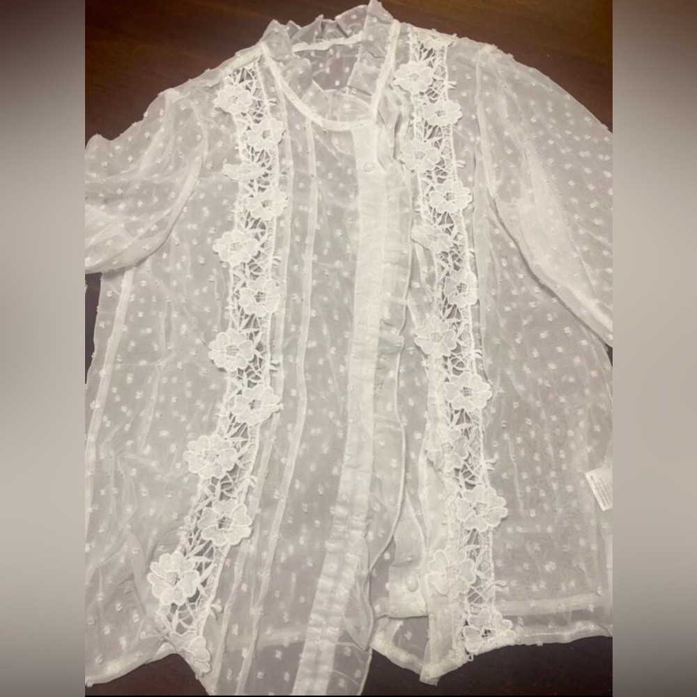 Boho White floral button up dot ruffle lace long sleeve top - Picture 5 of 6